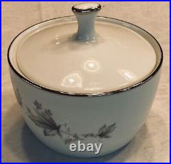 VINTAGE Noritake China Dinnerware SEZANNE #6851 Gray Leaves White Flowers 65-PC