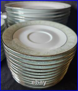 VTG Noritake Vienne 6885 China 12 Service (51 Pcs.) Light Green Floral Pattern