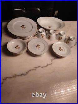 Very Rare Meito for Noritake Fine China, Japan. 21 Piece Set