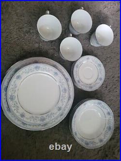 Vintage 20pc. Dinnerware Set Contemporary Noritake Blue Hill Collection