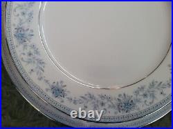 Vintage 20pc. Dinnerware Set Contemporary Noritake Blue Hill Collection
