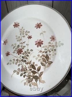 Vintage 24 Piece Versatone By Noritake'Outlook' Floral Japan New Fast Shipping