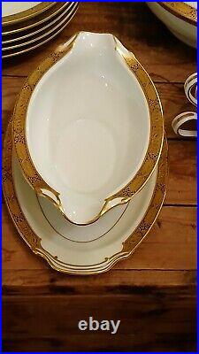 Vintage (34) Piece Noritake China #4985 Goldkin 5 Place Setting
