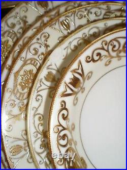 Vintage Noritake 12 place settings Fine China Dinnerware, 81 pcs, white, gilded