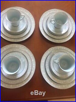 Vintage Noritake China LOVE SONG 8002 (20-piece Dinnerware Set)