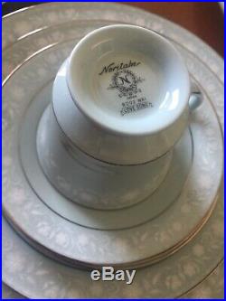 Vintage Noritake China LOVE SONG 8002 (20-piece Dinnerware Set)