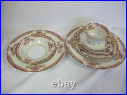 Vintage Noritake Japan China Royal Ruby Service For 4 32 Pcs 7 Place Setting