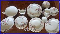 Vintage Noritake N26 Pattern 8 Place Settings Plus Extras Total Of 67 Pieces