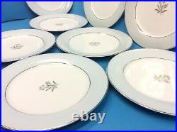 Vintage Set 8 Used Noritake China 5543 Mavis 178059 10.5 Dinner Plates