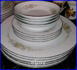 Vtg Noritake Japan Gina 6504 12 Pieces Set In Mint Condition Serves 4 Persons